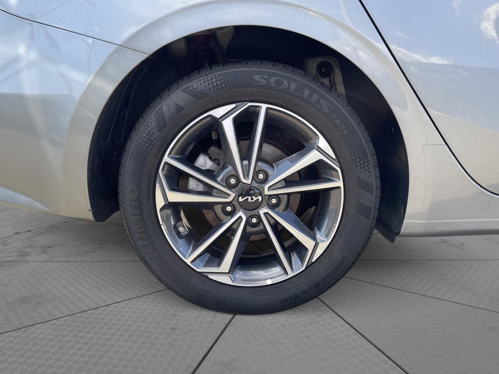 Used 2022 Kia Forte LXS FWD image 20