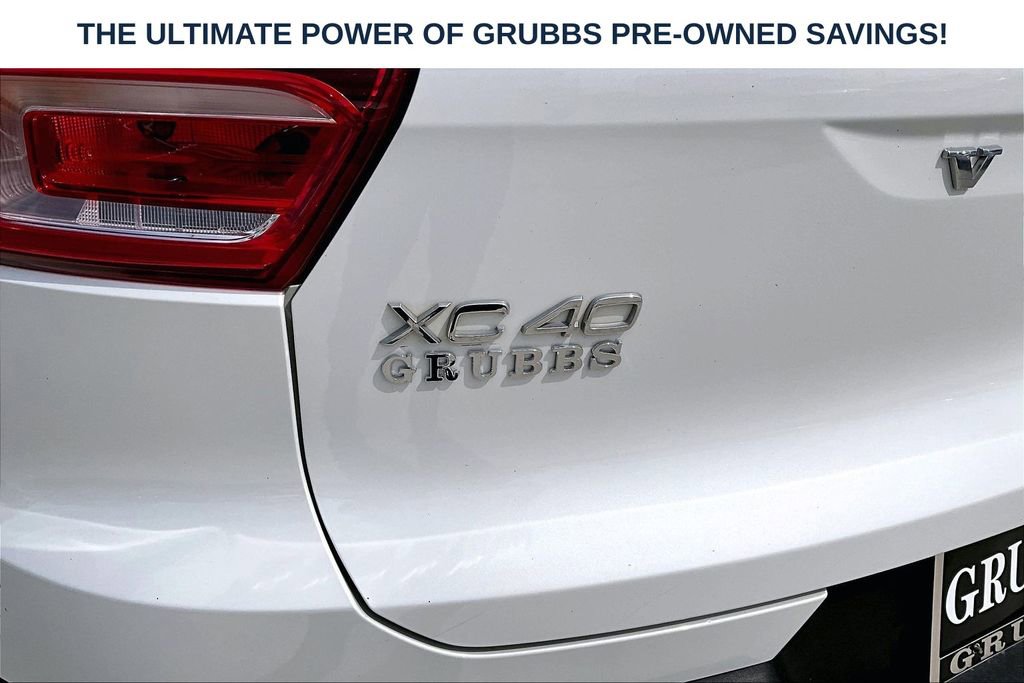 Used 2023 Volvo XC40 B4 Plus w/ Protection Package Premier FWD image 41