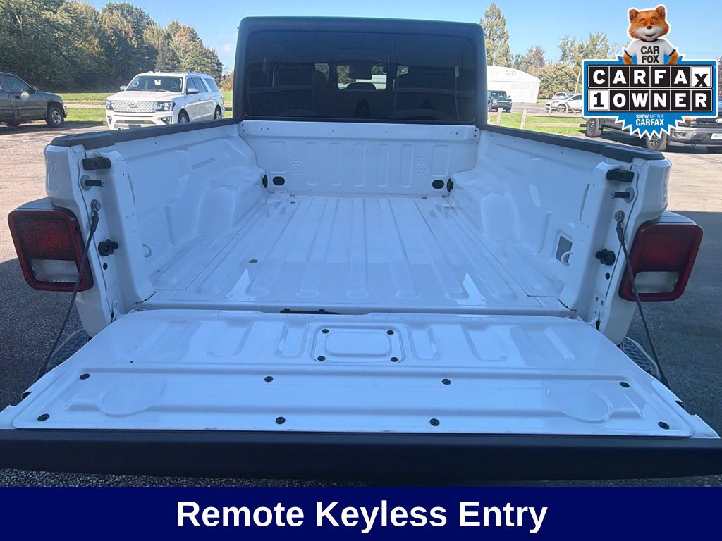 Used 2024 Jeep Gladiator Sport AWD/4WD image 5