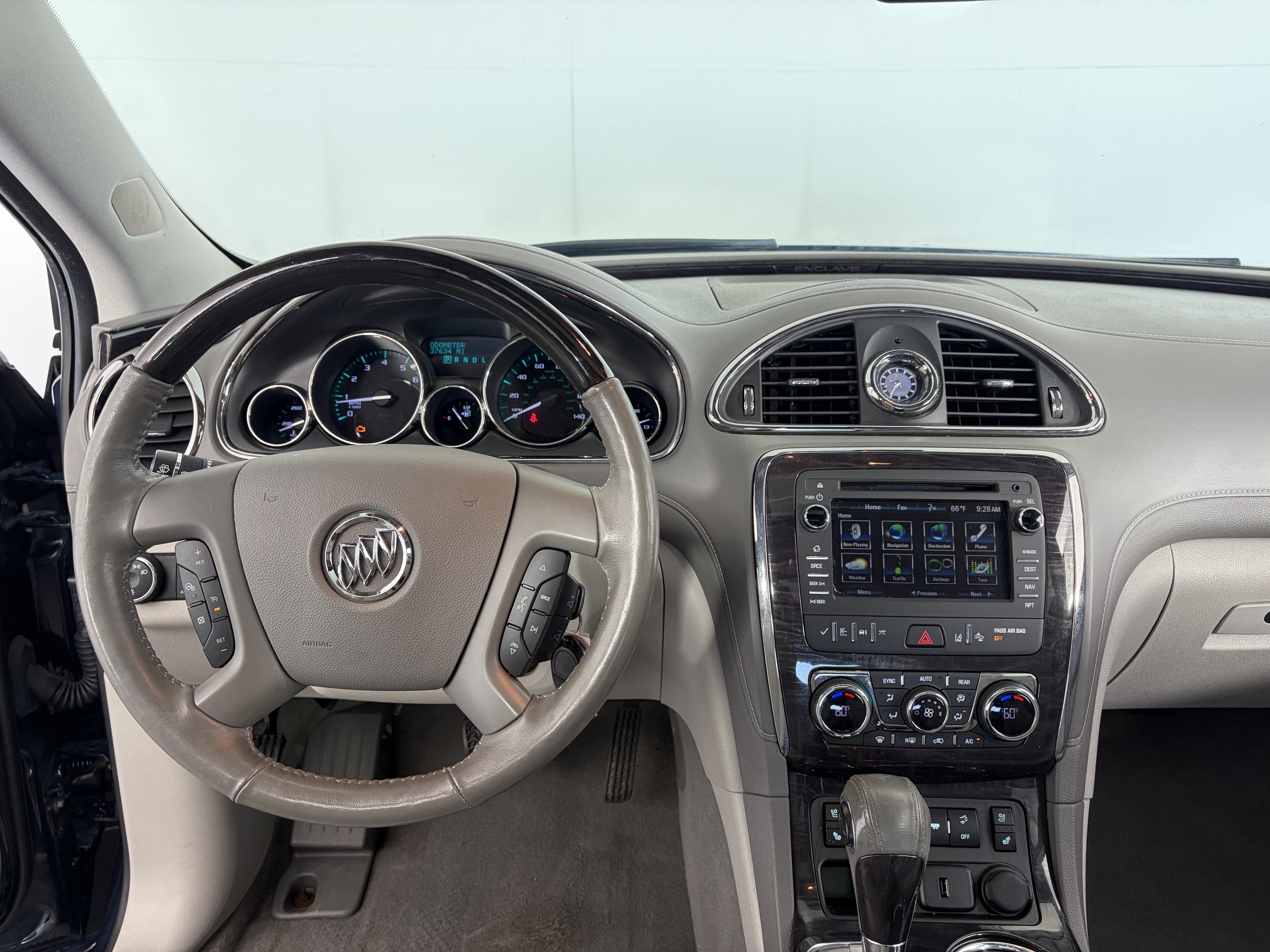 Used 2017 Buick Enclave Premium w/ Experience Buick Package AWD/4WD image 3