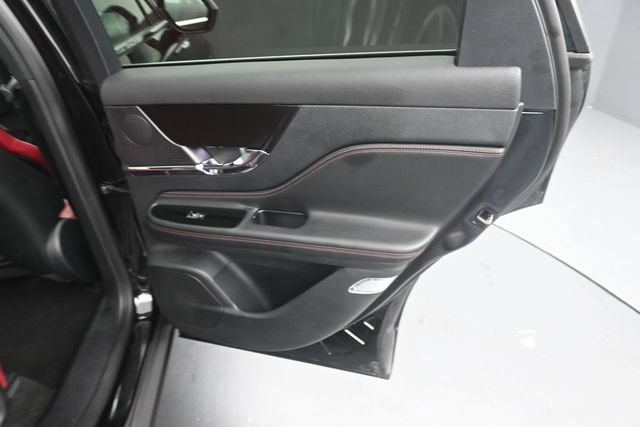 Certified 2025 Lincoln Corsair Grand Touring AWD/4WD image 29