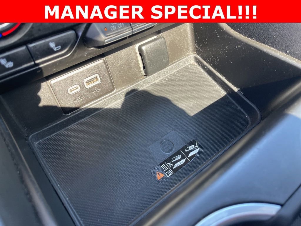 Used 2022 Chevrolet Suburban RST AWD/4WD image 33