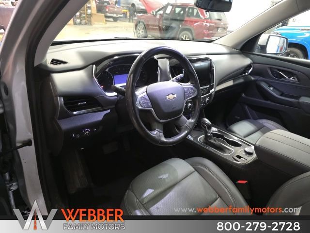Used 2021 Chevrolet Traverse Premier image 17