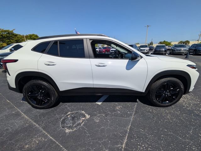 Used 2025 Chevrolet Trax ACTIV w/ Driver Confidence Package image 21