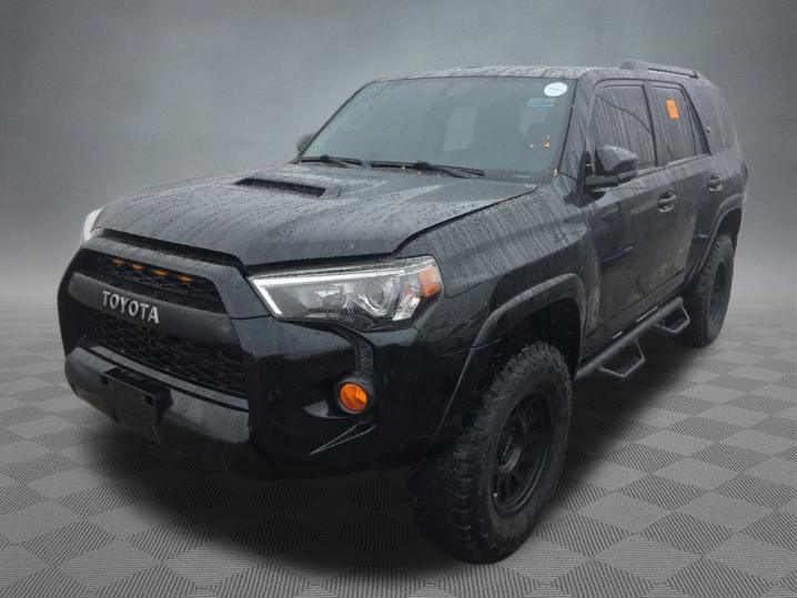 Used 2019 Toyota 4Runner TRD Off-Road AWD/4WD image 2
