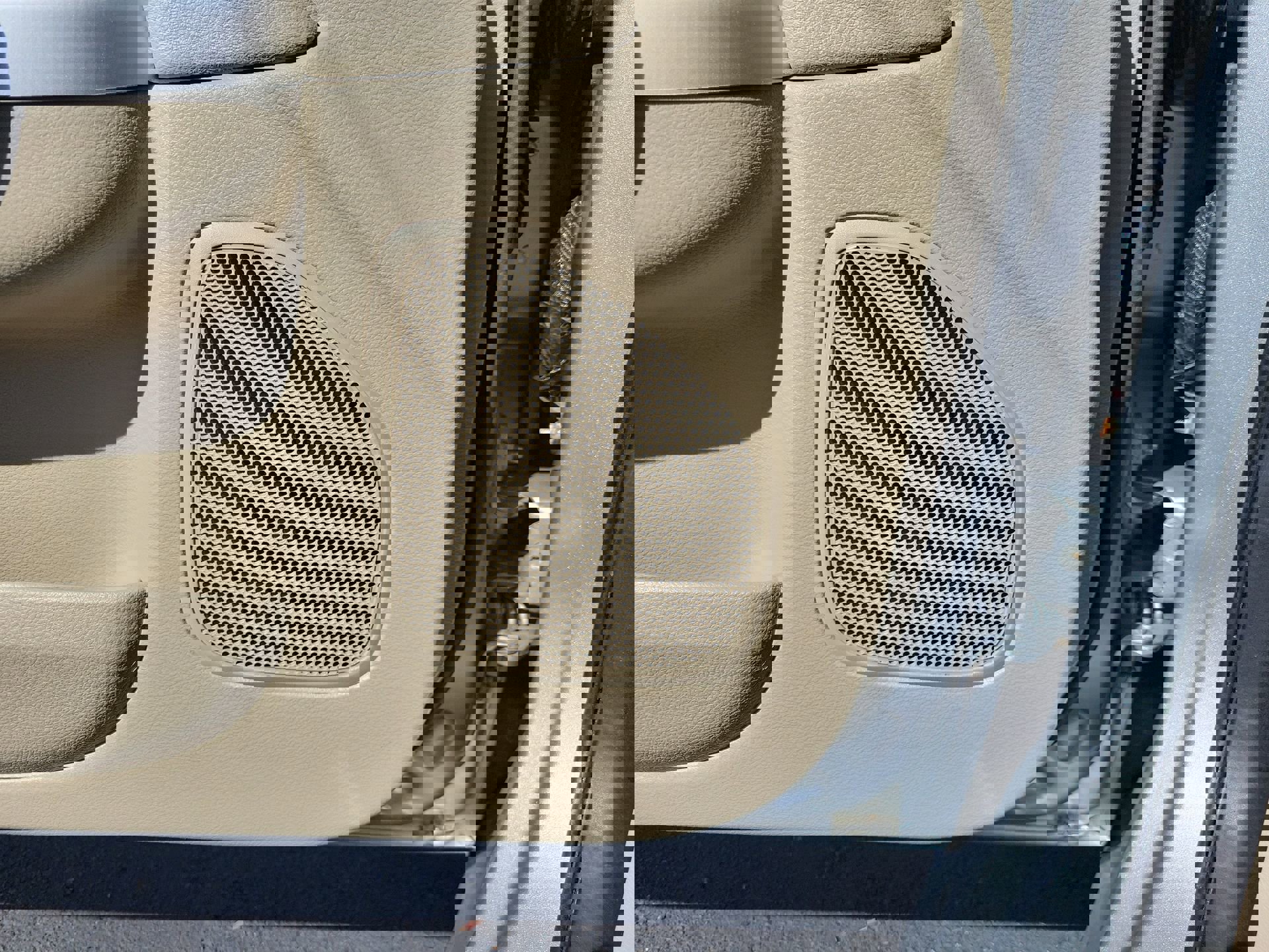 Used 2014 Chrysler 200 Touring image 19