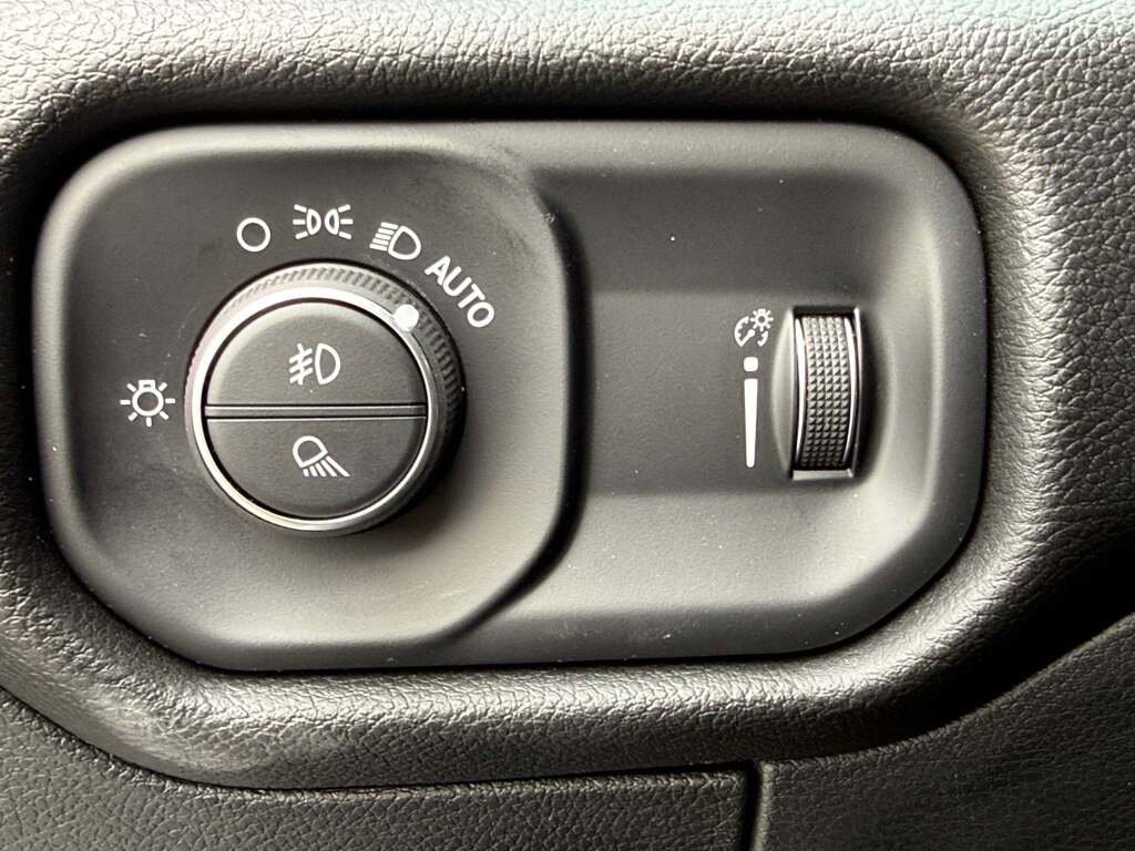 New 2025 RAM 1500 Lone Star image 29