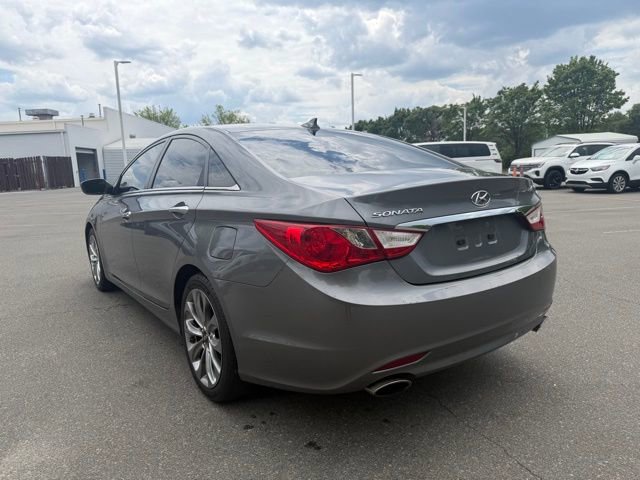 Used 2013 Hyundai Sonata SE FWD image 3