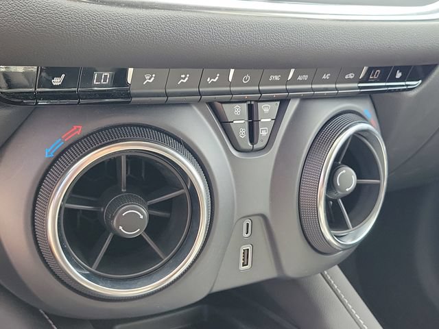 Used 2023 Chevrolet Blazer LT w/ Convenience Package FWD image 35