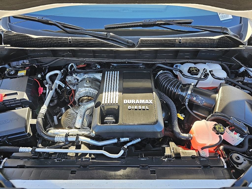 Used 2025 GMC Sierra 1500 AT4X image 10