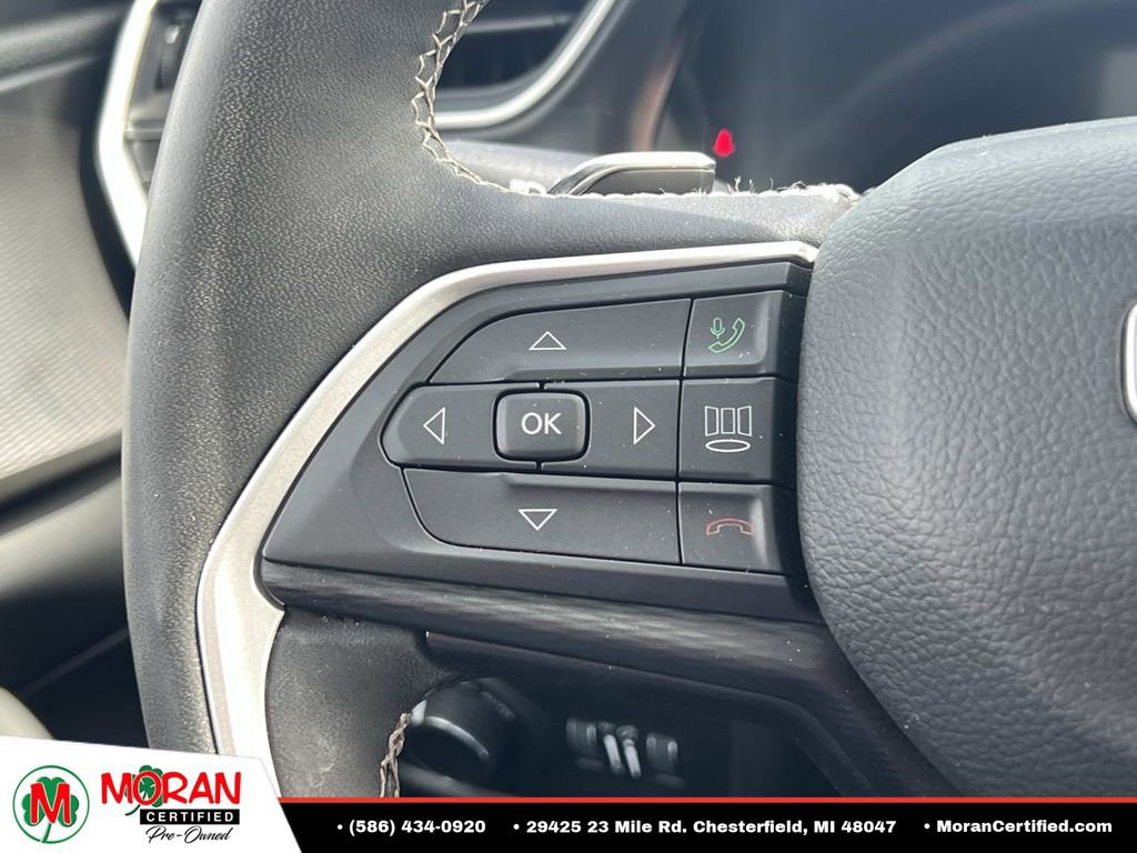 Used 2023 Jeep Grand Cherokee L Laredo AWD/4WD image 27