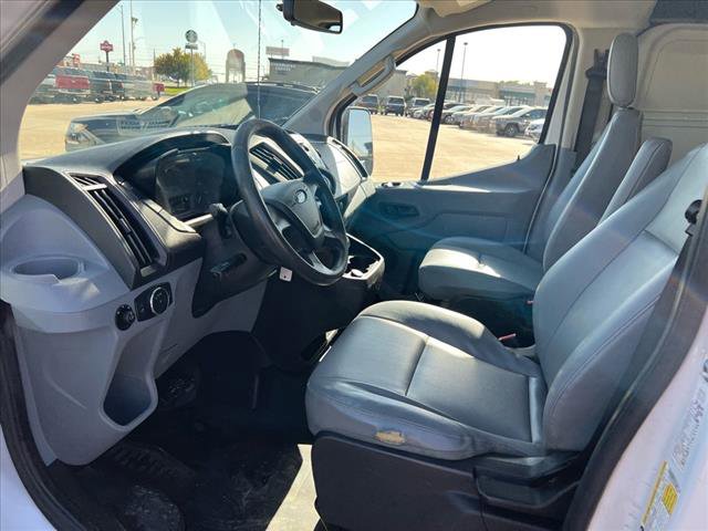 Used 2017 Ford Transit 250 XL RWD image 9