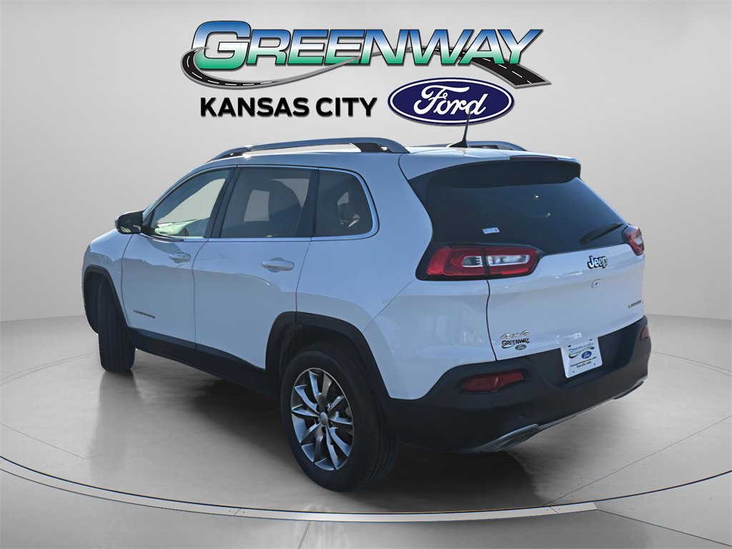 Used 2018 Jeep Cherokee Limited image 5