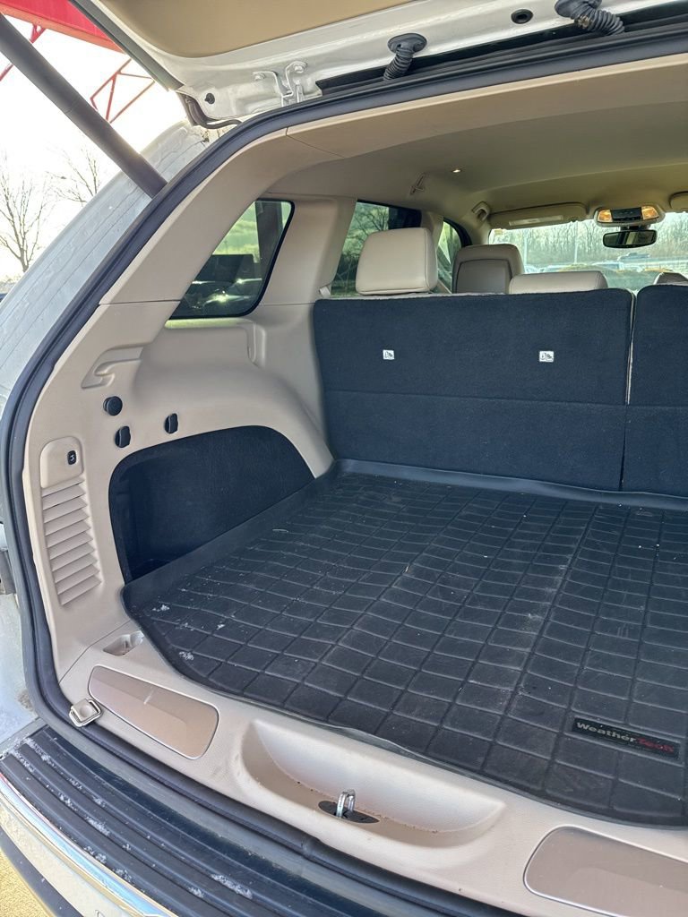 Used 2017 Jeep Grand Cherokee Limited image 23