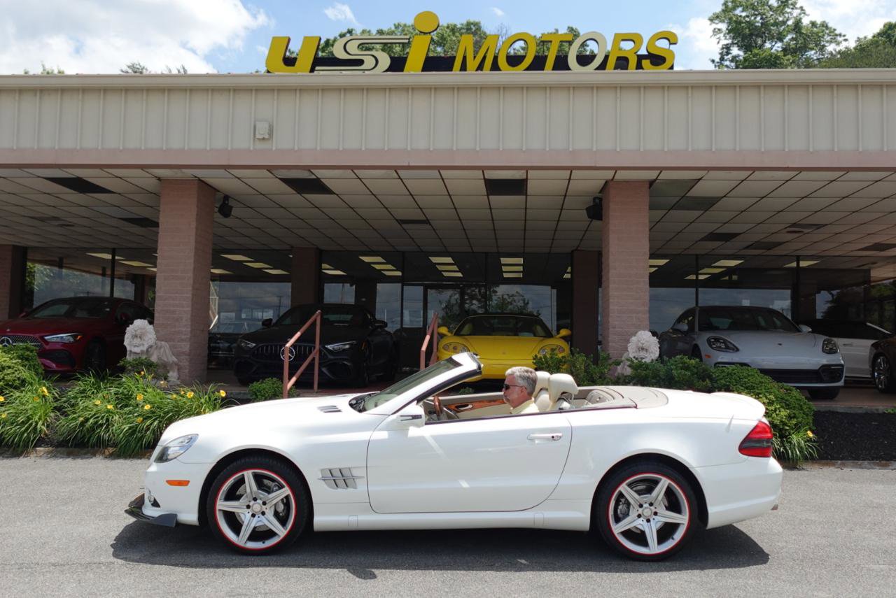 Used 2011 Mercedes-Benz SL 550 image 7
