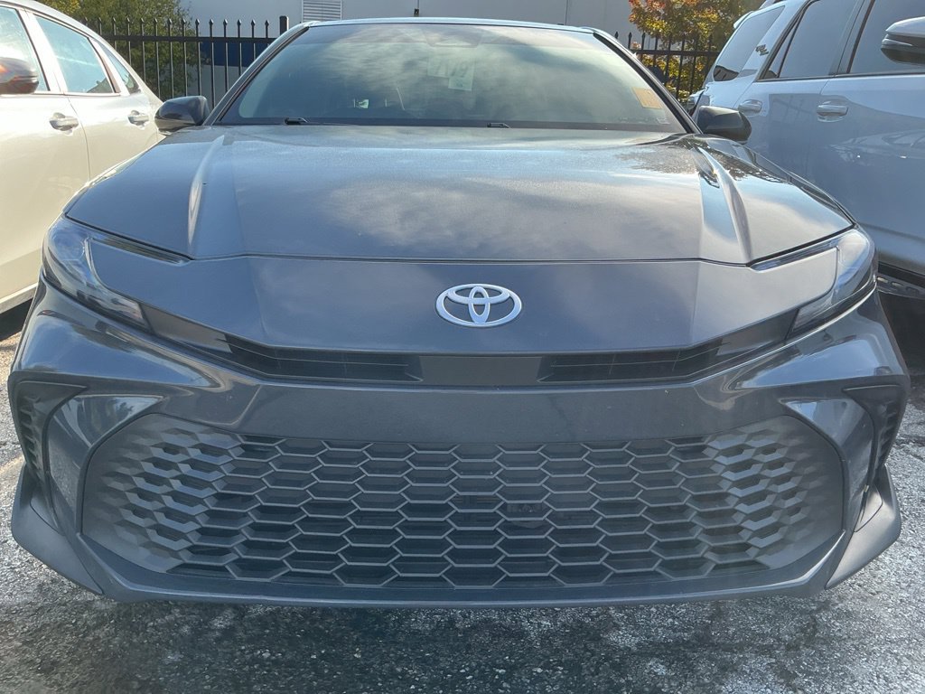 Used 2025 Toyota Camry SE w/ Multimedia Upgrade Package FWD image 17