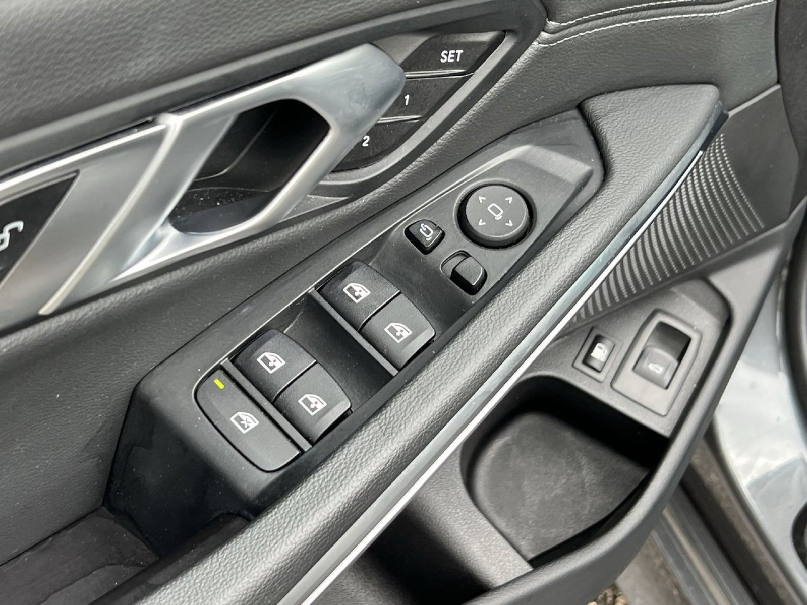 Used 2021 BMW 330e xDrive w/ Executive Package image 16