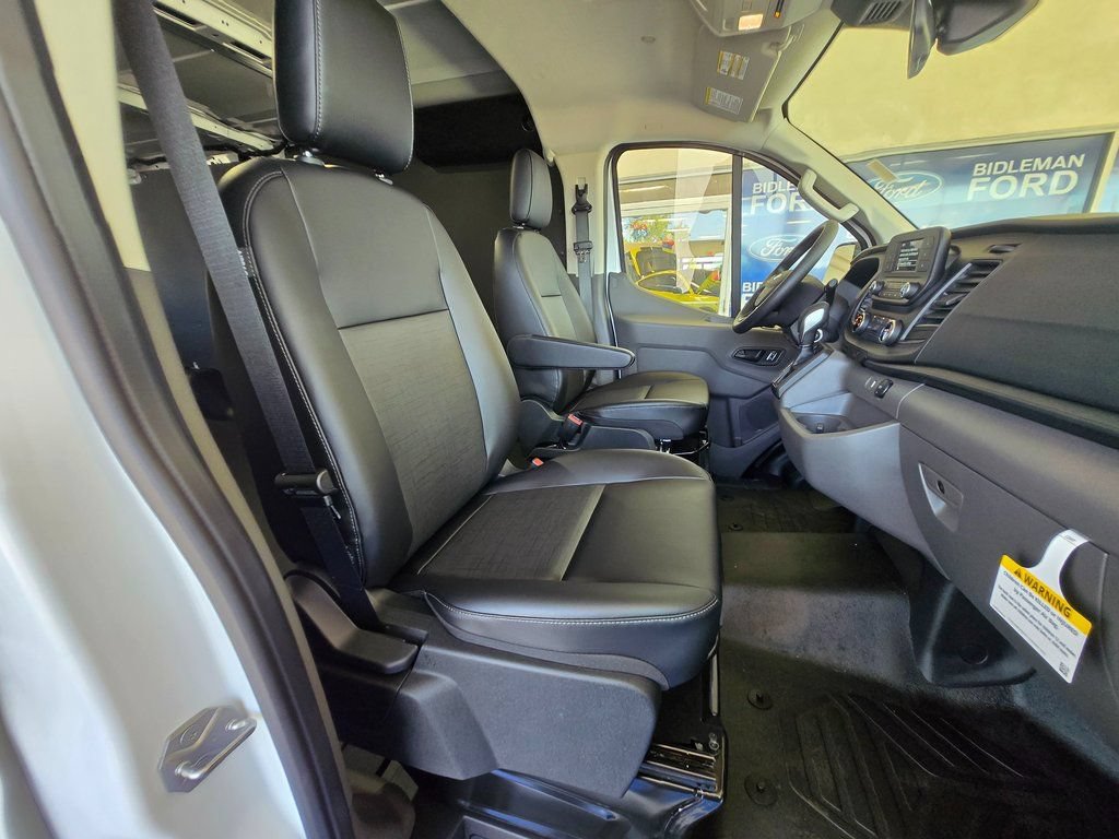 New 2025 Ford Transit 150 Low Roof w/ Load Area Protection Package RWD image 24