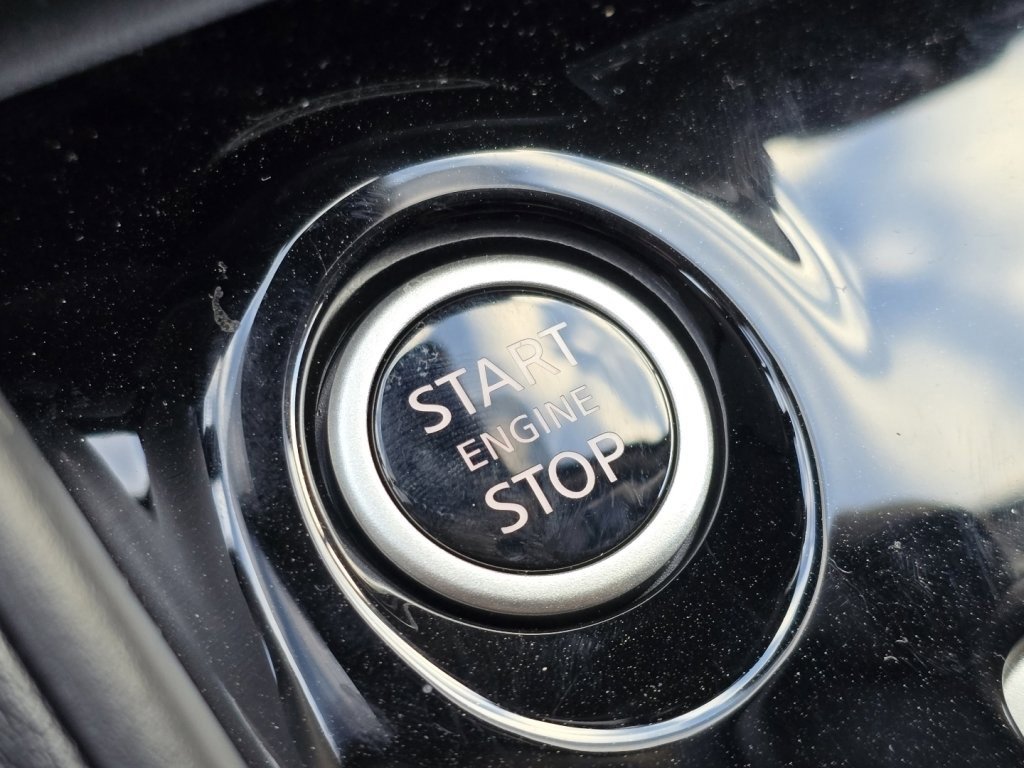 New 2025 Nissan Versa SV w/ Trunk Package image 14