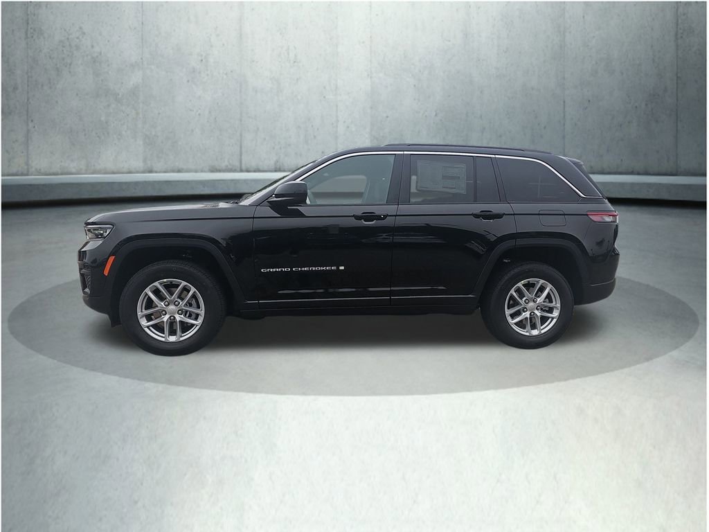 New 2025 Jeep Grand Cherokee Laredo X w/ Trailer Tow Package image 3