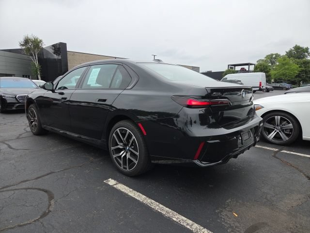Used 2024 BMW 740i xDrive w/ M Sport Professional Package AWD/4WD image 3
