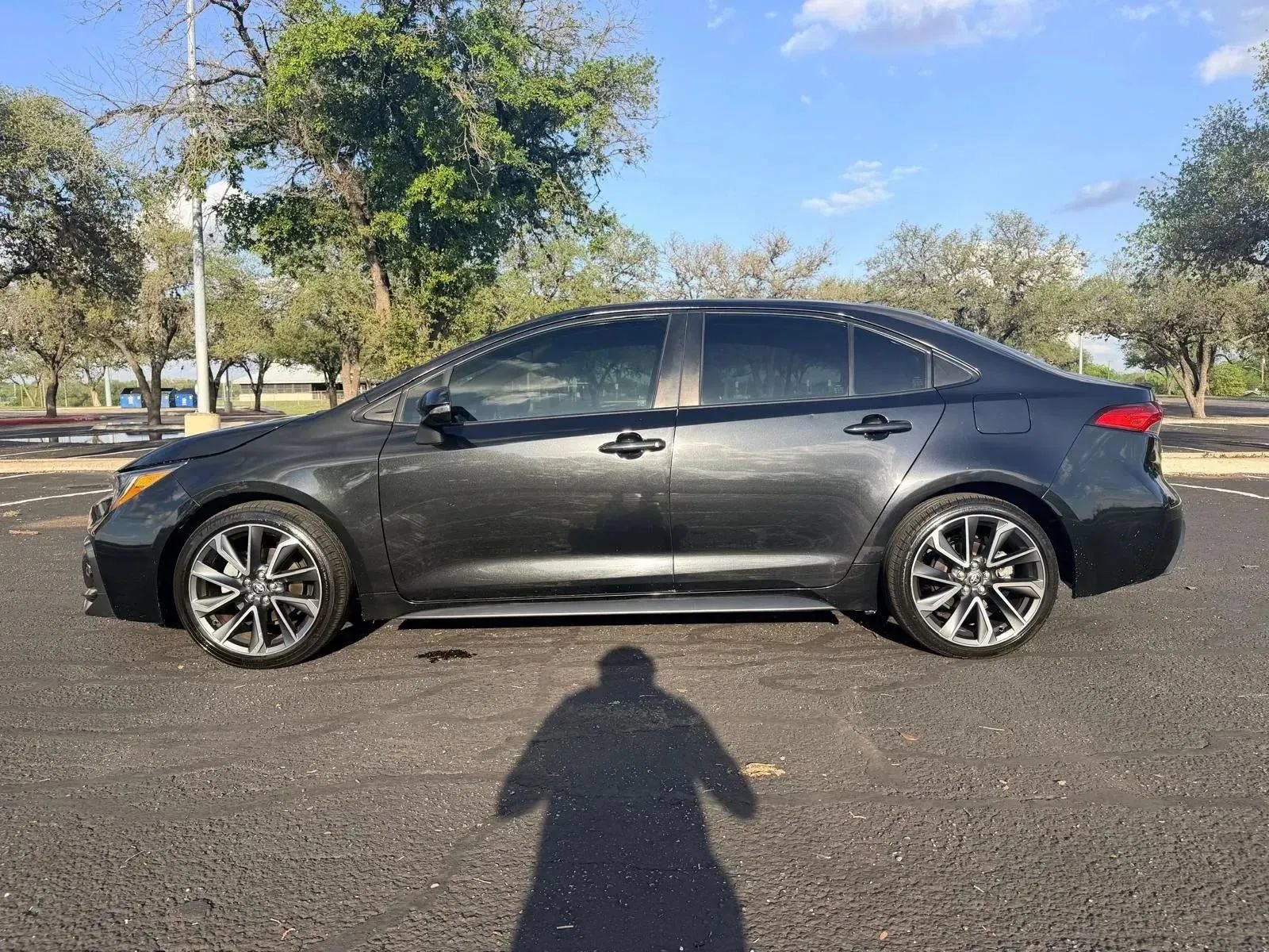 Used 2022 Toyota Corolla SE FWD image 8