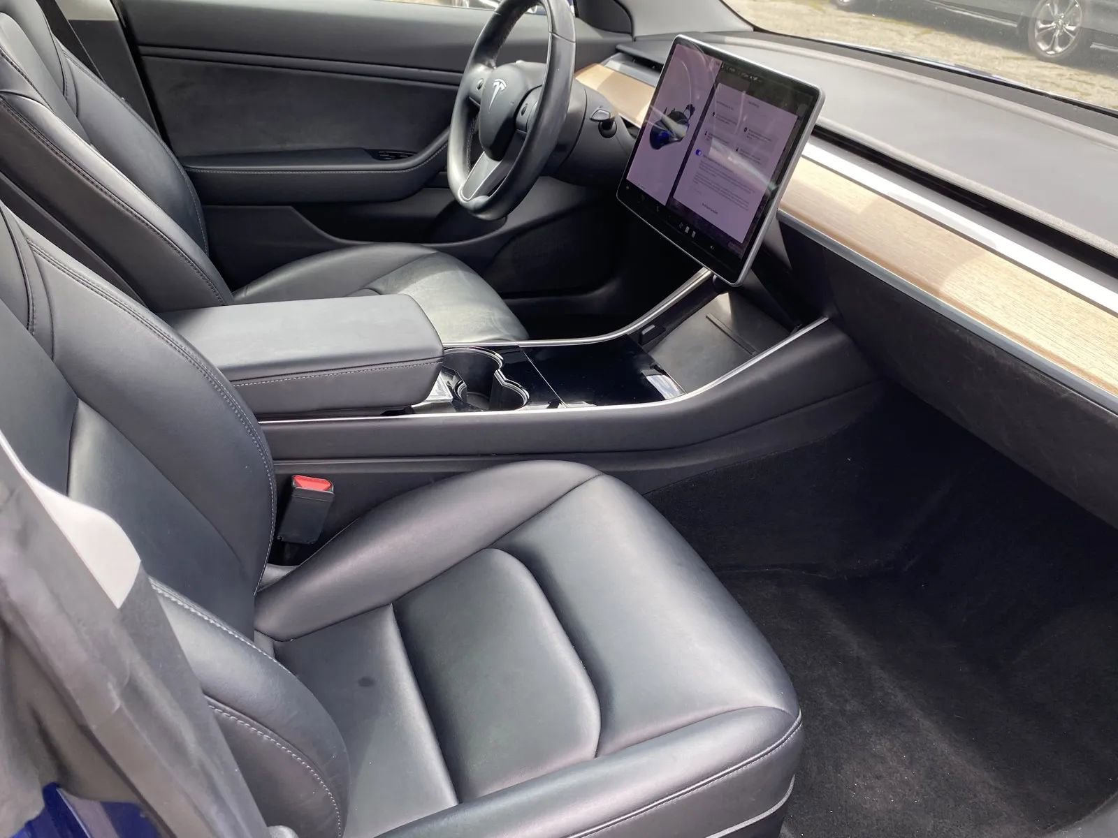 Used 2019 Tesla Model 3 image 6