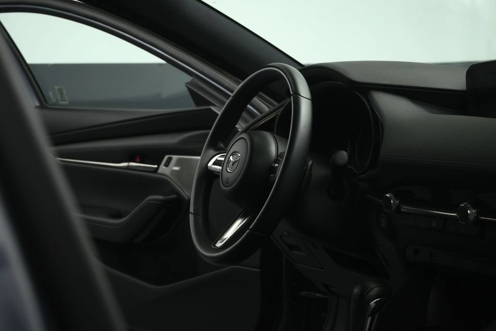 Used 2019 MAZDA MAZDA3 Hatchback w/ Premium Package FWD image 56