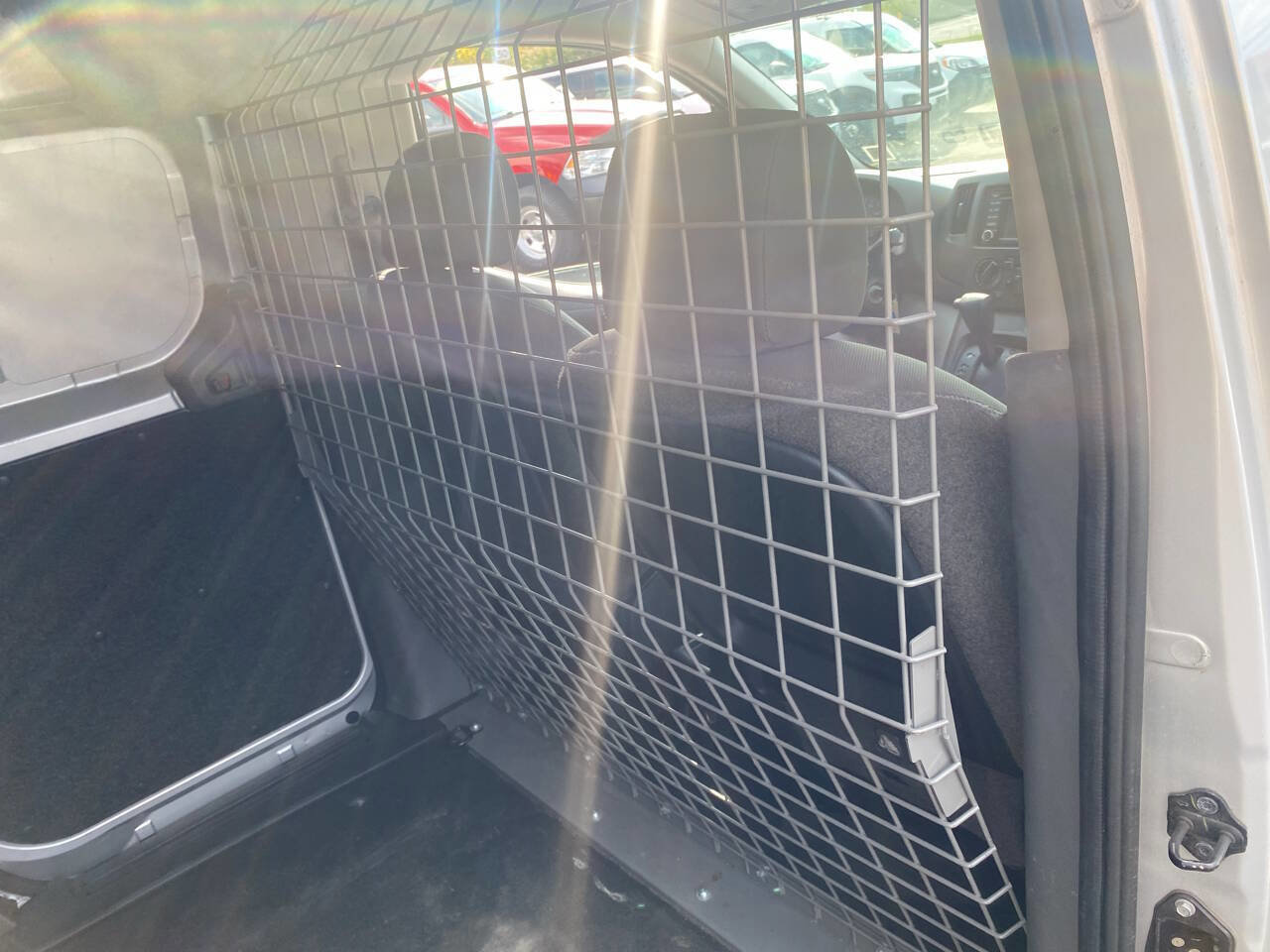 Used 2019 Nissan NV200 SV w/ Navigation Package image 23