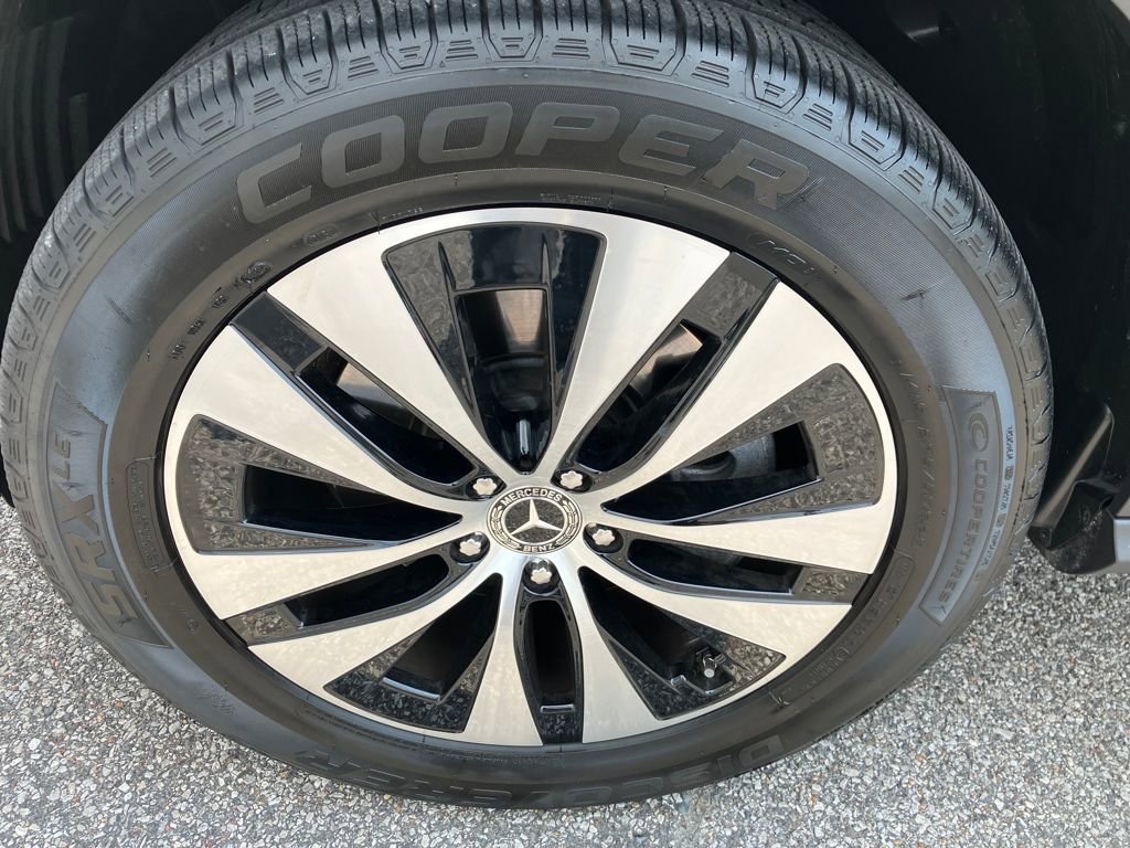 Used 2025 Mercedes-Benz GLE 350 4MATIC image 16