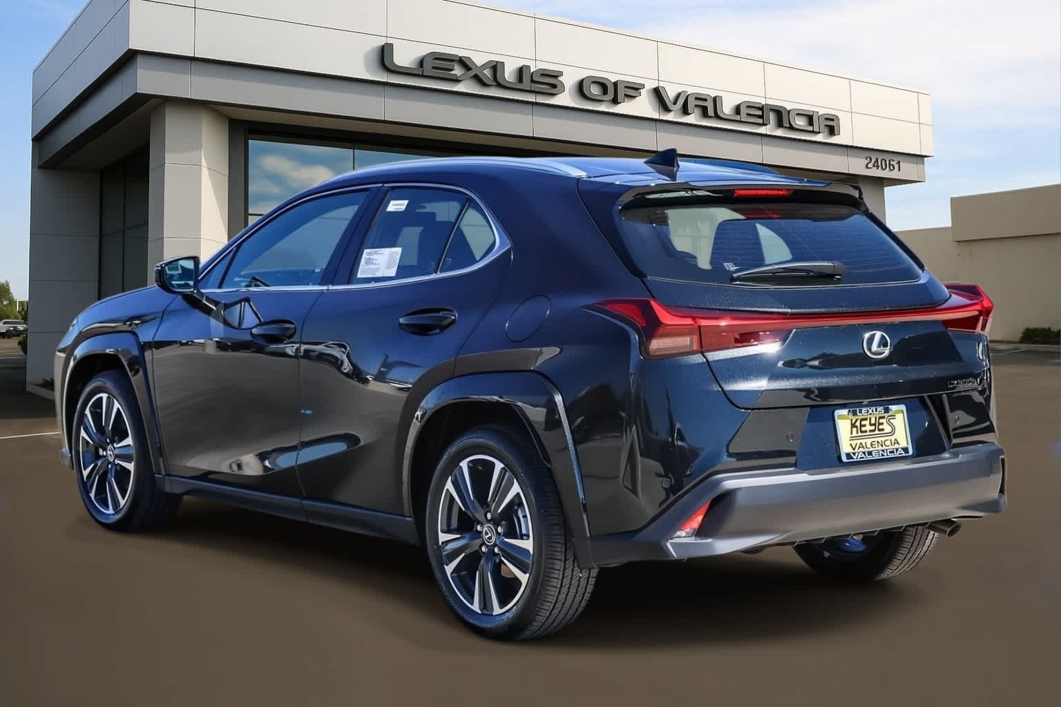New 2026 Lexus UX 300h FWD image 2