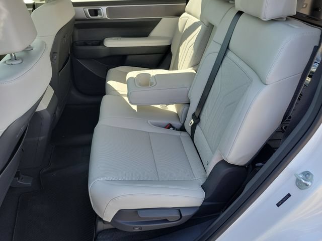 New 2027 Hyundai Santa Fe SEL FWD image 25