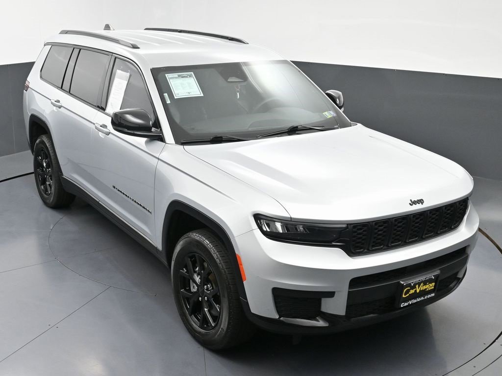 Used 2024 Jeep Grand Cherokee L Laredo image 44