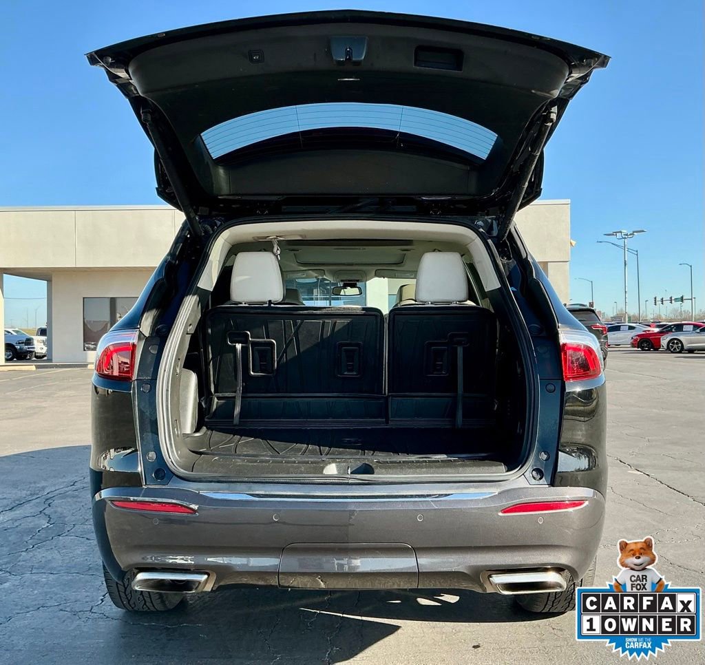 Used 2023 Buick Enclave Essence w/ Experience Buick Package image 17