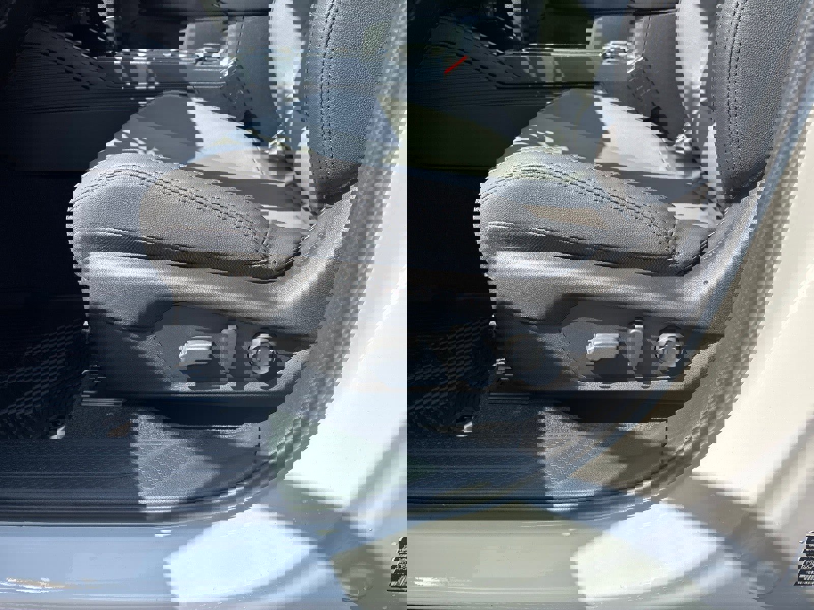 New 2026 Subaru Outback Premium image 13