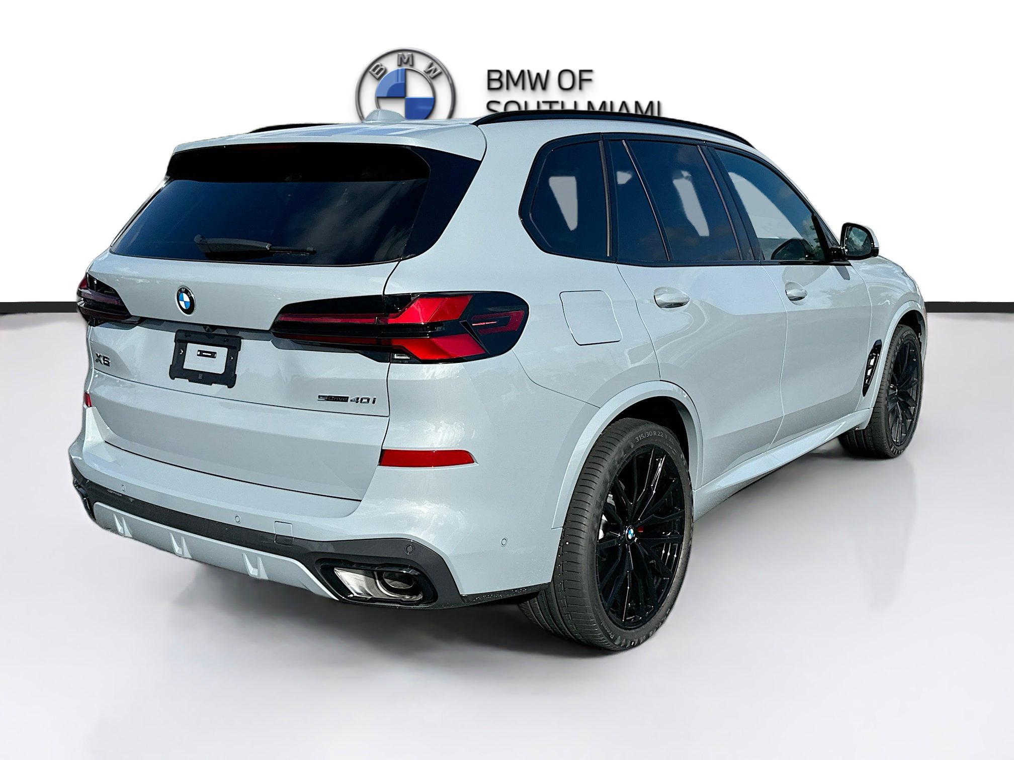 New 2026 BMW X5 sDrive40i w/ M Sport Package image 6