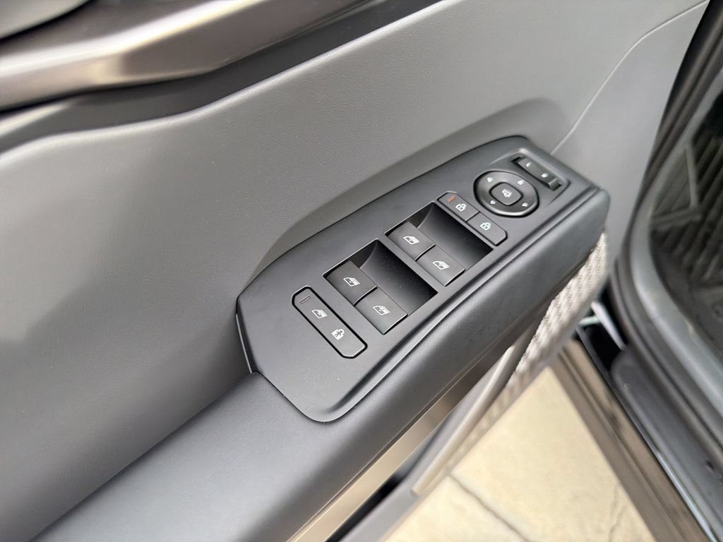 New 2026 Kia EV9 Wind AWD/4WD image 16