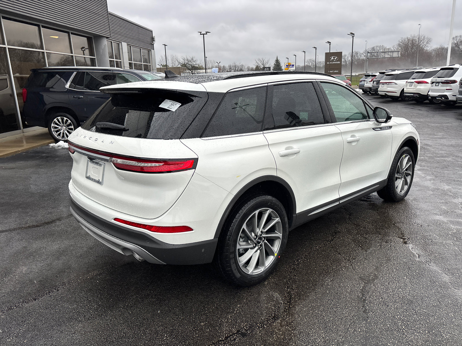 New 2026 Lincoln Corsair Premiere image 7