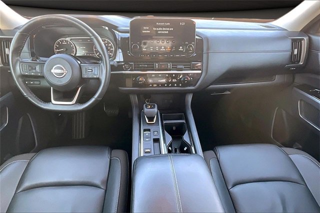 Certified 2025 Nissan Pathfinder SL image 14