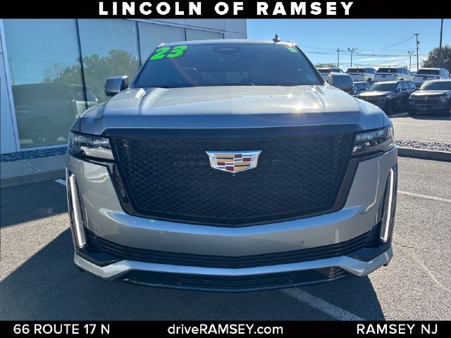 Used 2023 Cadillac Escalade Sport AWD/4WD image 10
