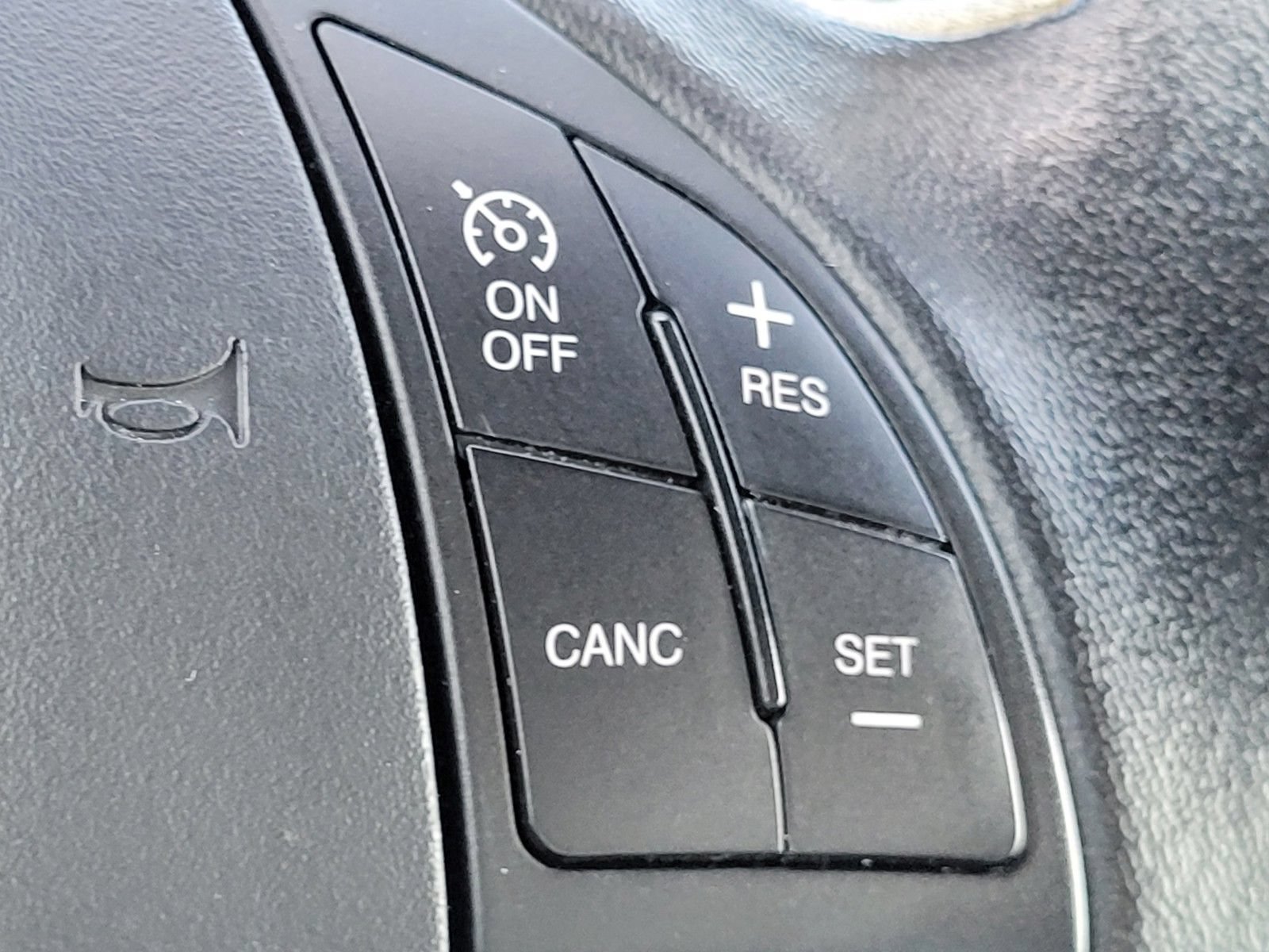Used 2018 FIAT 500 e FWD image 30