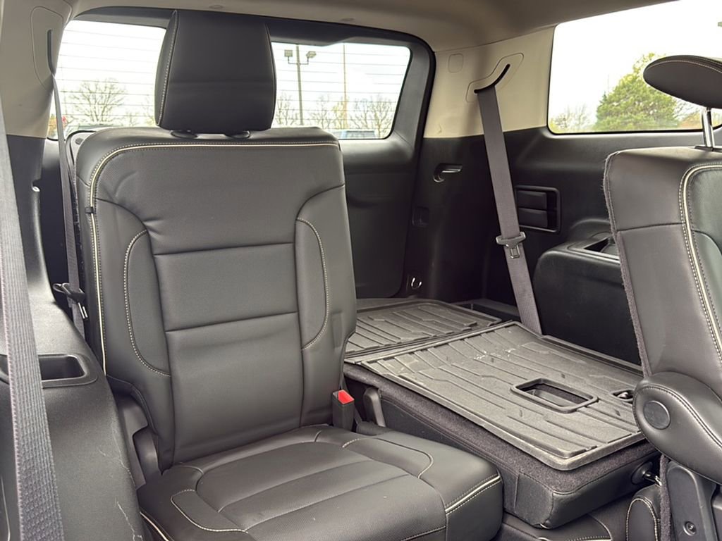 Used 2017 GMC Acadia Denali w/ Technology Package FWD image 29