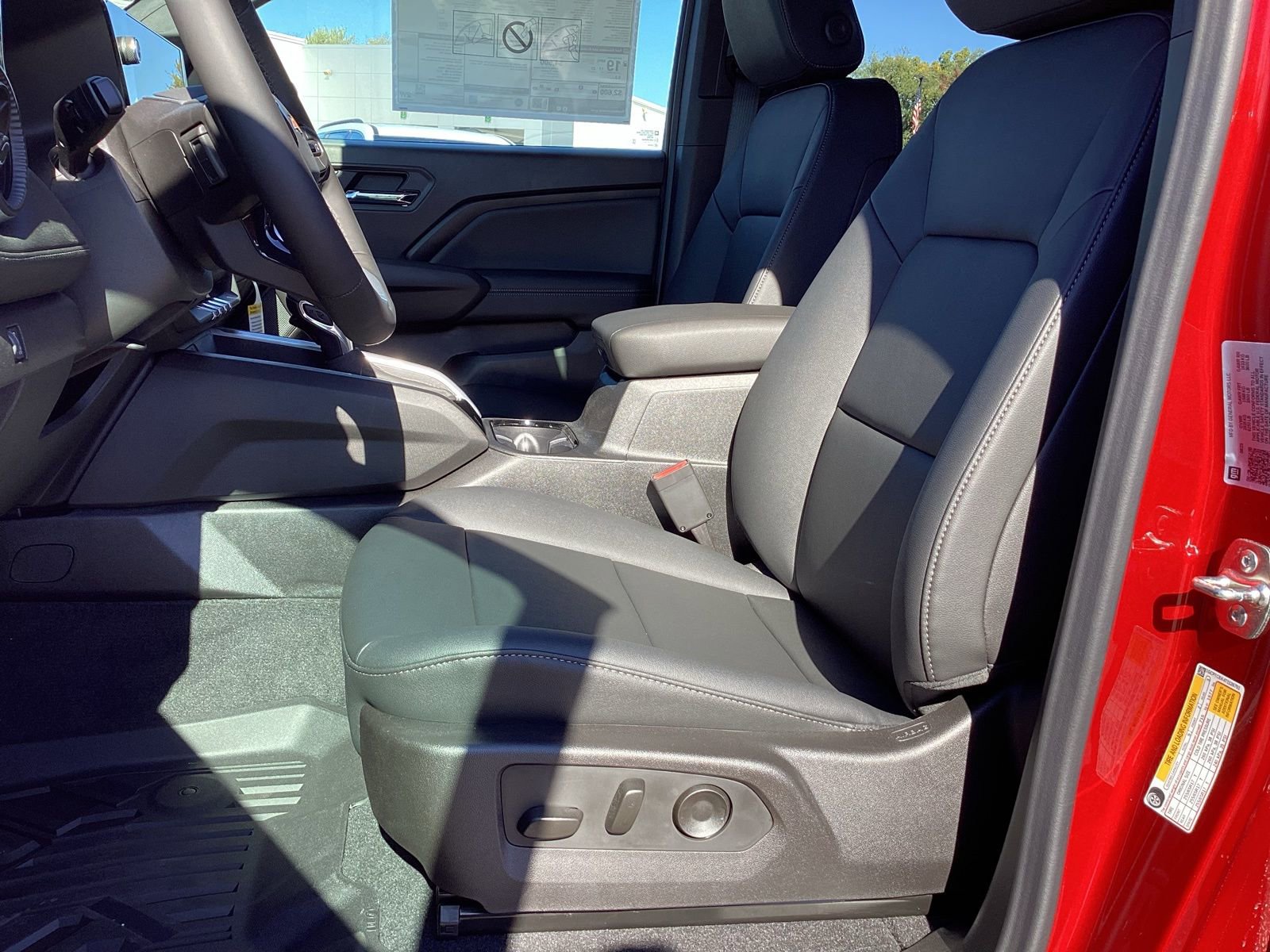 New 2026 Chevrolet Colorado LT w/ LT Convenience Package image 5