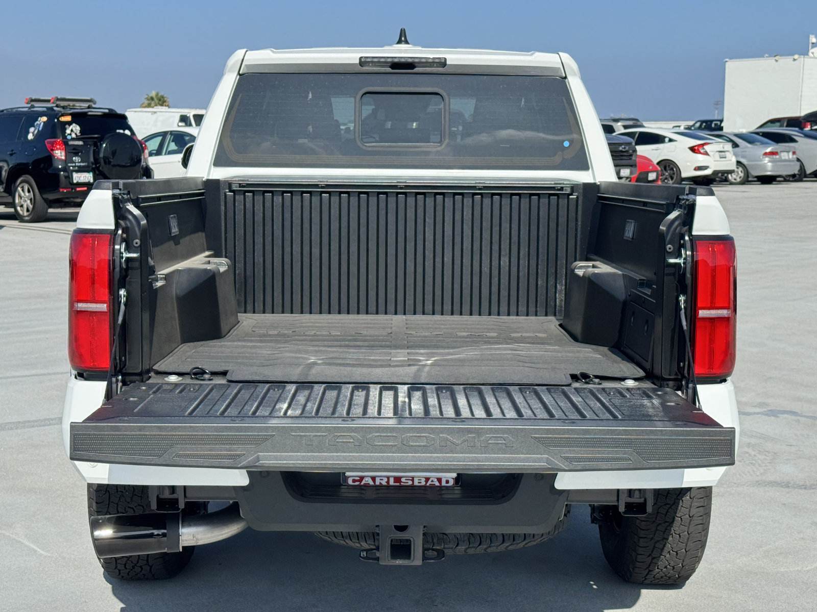 New 2026 Toyota Tacoma TRD Off-Road w/ TRD Off Road Upgrade Package AWD/4WD image 9