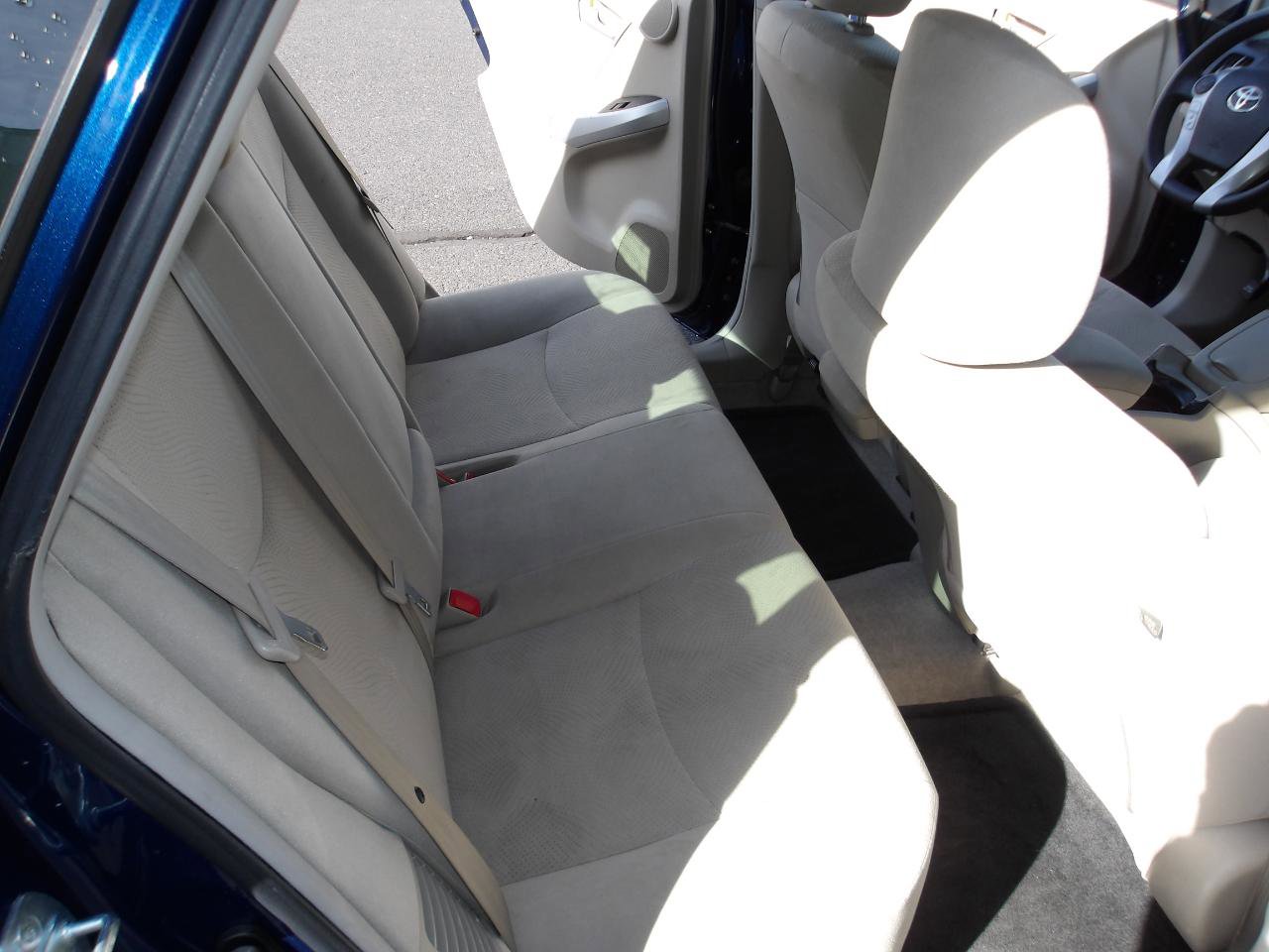 Used 2011 Toyota Prius Three w/ Navigation Pkg FWD image 12