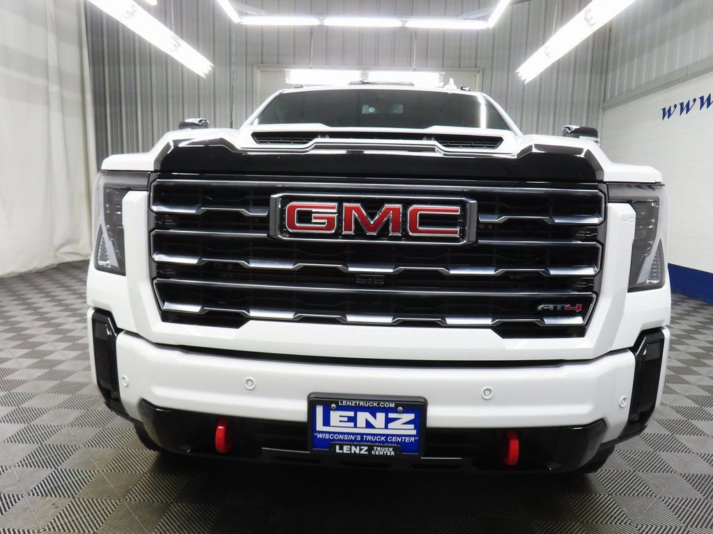 Used 2025 GMC Sierra 2500 AT4 AWD/4WD image 40