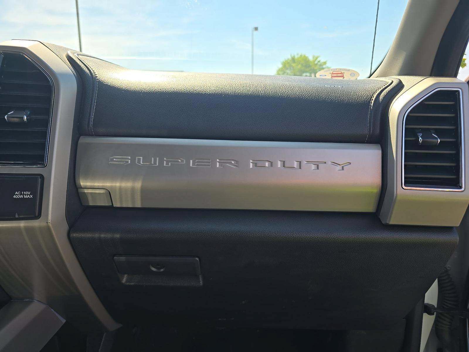 Used 2021 Ford F250 Lariat w/ Lariat Value Package AWD/4WD image 12