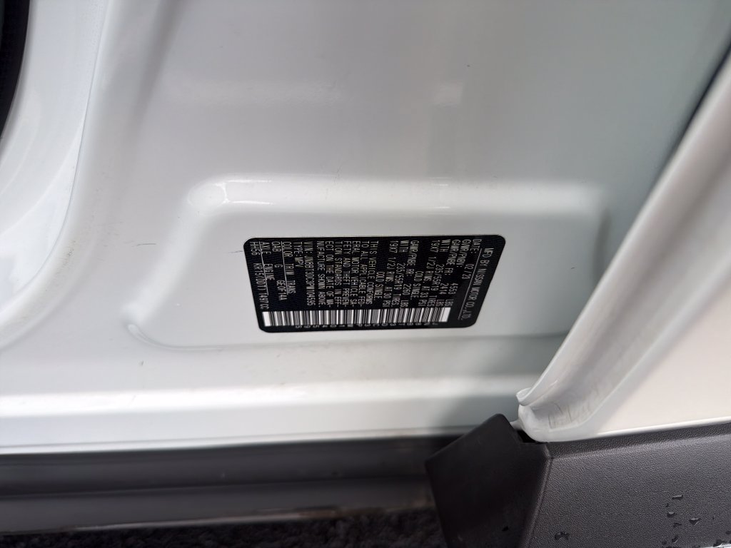 Used 2023 Nissan Rogue Platinum w/ Platinum Premium Package FWD image 11
