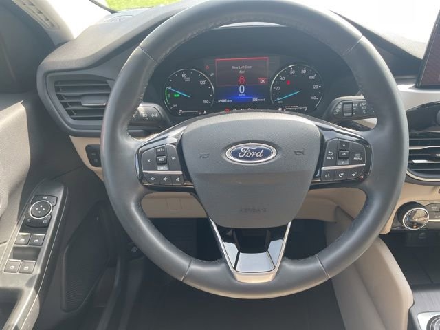 Used 2022 Ford Escape SE w/ Convenience Package image 21