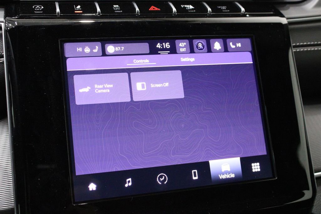 New 2025 Jeep Grand Cherokee Laredo w/ Luxury Tech Group I image 35